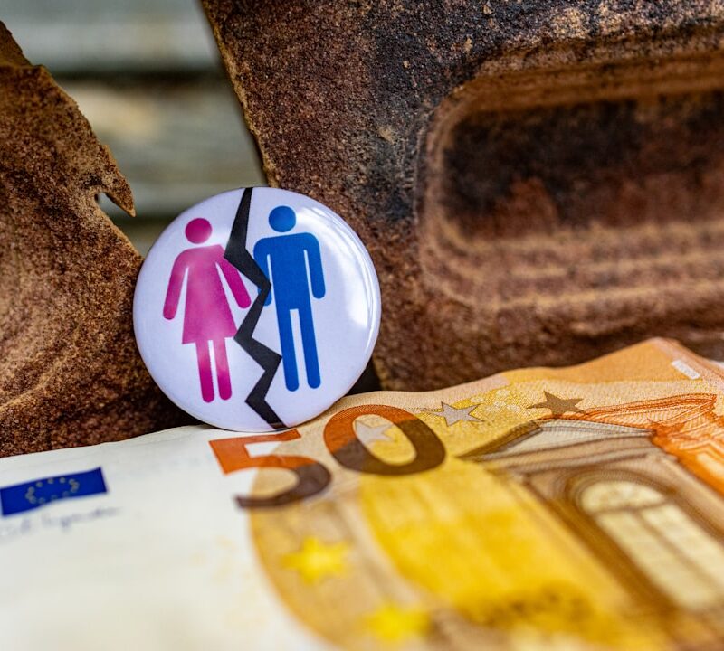 Photo divorce